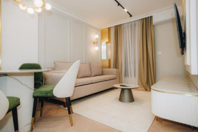 Marble Apartment
